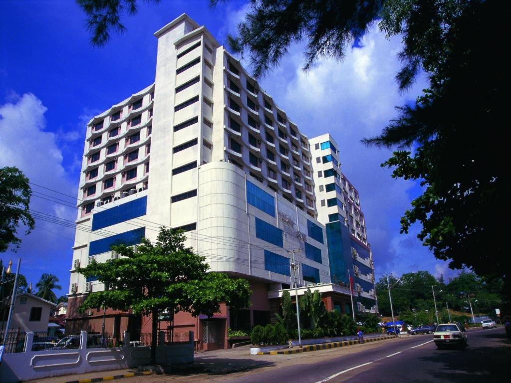 Yuzana Hotel Yangon Exterior foto