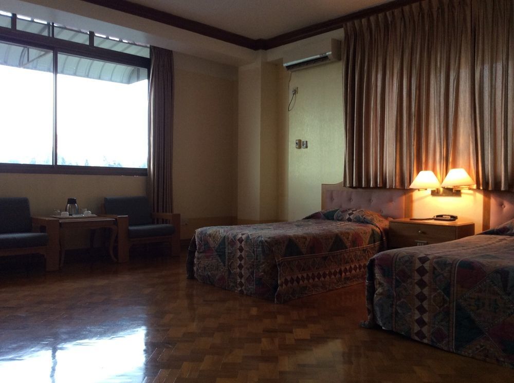 Yuzana Hotel Yangon Exterior foto